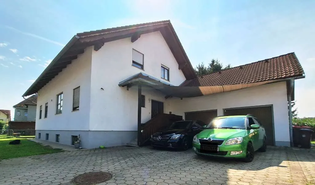 FAIR DEAL! GEPFLEGTES EIN- UND MEHRFAMILIENHAUS MIT GROSSEM GRUNDSTÜCK IN GRAZ-WEBLING - Ansicht 3