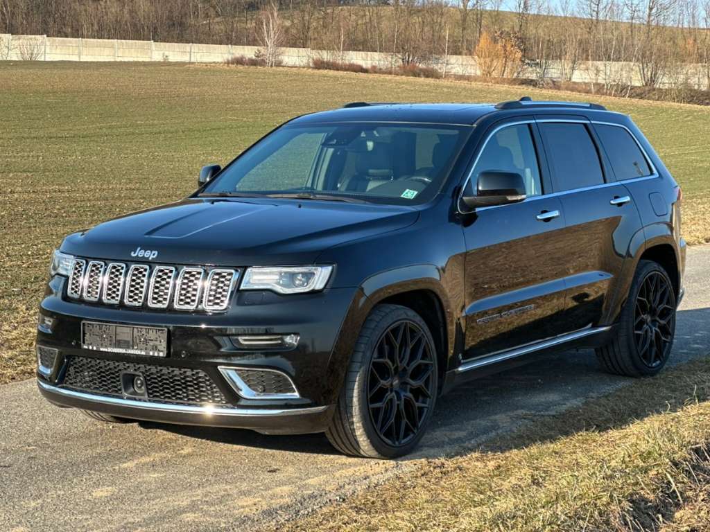 (reserviert) Jeep Grand Cherokee Summit SUV / Geländewagen