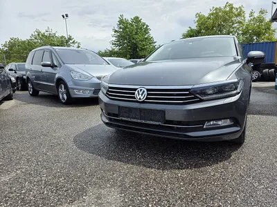 VW Passat Variant Trendline 2,0 TDI DSG