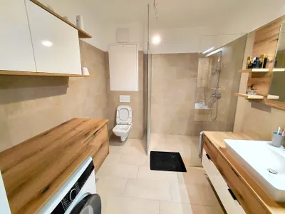 2-Zimmer-Wohnung mieten in Linz Land – 50 m², € 879 – Bild 1 von 7