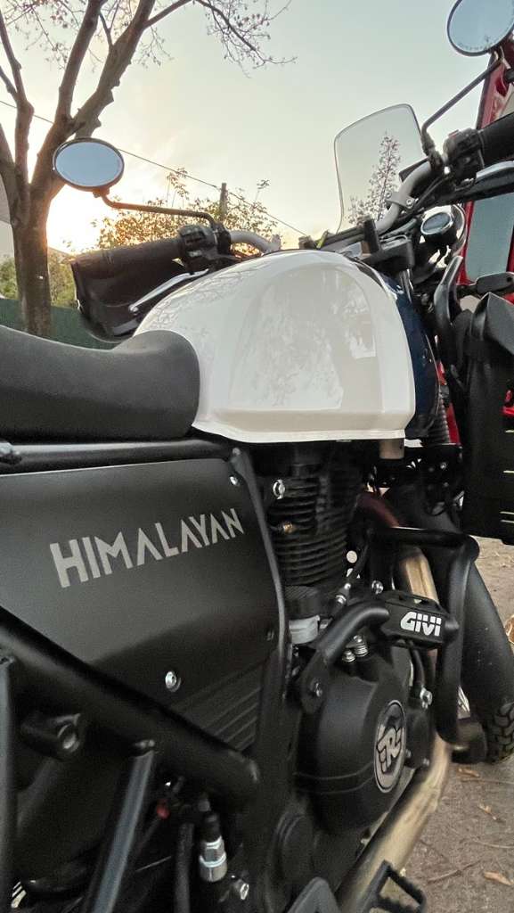 Royal Enfield Himalayan 411 Enduro