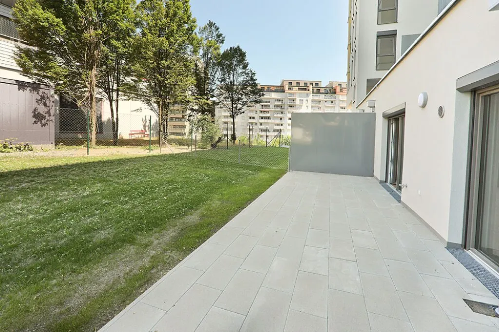 3-room flat with garden and terrace, 66 m², Landstraße, Landstraße
