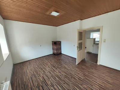 2-Zimmer-Wohnung mieten in Amstetten – 52 m², € 350 – Bild 4 von 6