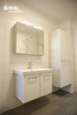 4-Zimmer-Wohnung mieten in Graz – 130 m², € 1.426 – Bild 8 von 14