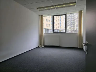 Gewerbeimmobilie mieten in Linz – 152 m², € 1.858 – Bild 5 von 8
