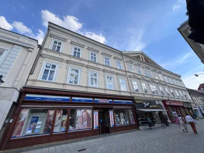 2-Zimmer-Wohnung mieten in Baden – 77,94 m², € 986