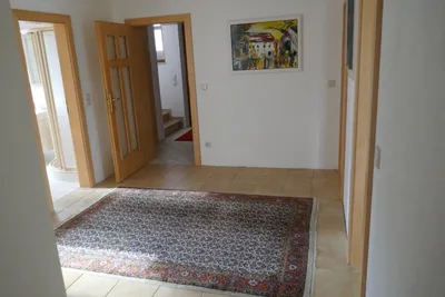 10-Zimmer-Gewerbeimmobilie kaufen in Gmunden – 320 m², € 890.000 – Bild 5 von 9