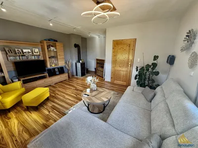 5-Zimmer-Haus kaufen in Gmunden – 142 m², € 429.000 – Bild 2 von 12