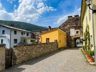 2-Zimmer-Immobilie kaufen in Spittal an der Drau – 104 m², € 420.000 – Bild 2 von 14