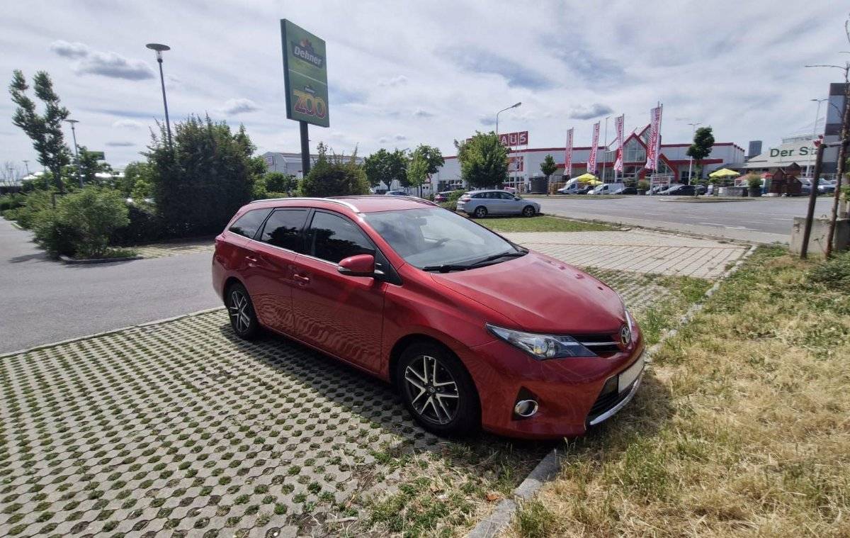 Toyota Auris Touring Sport, 1,3 dVVT