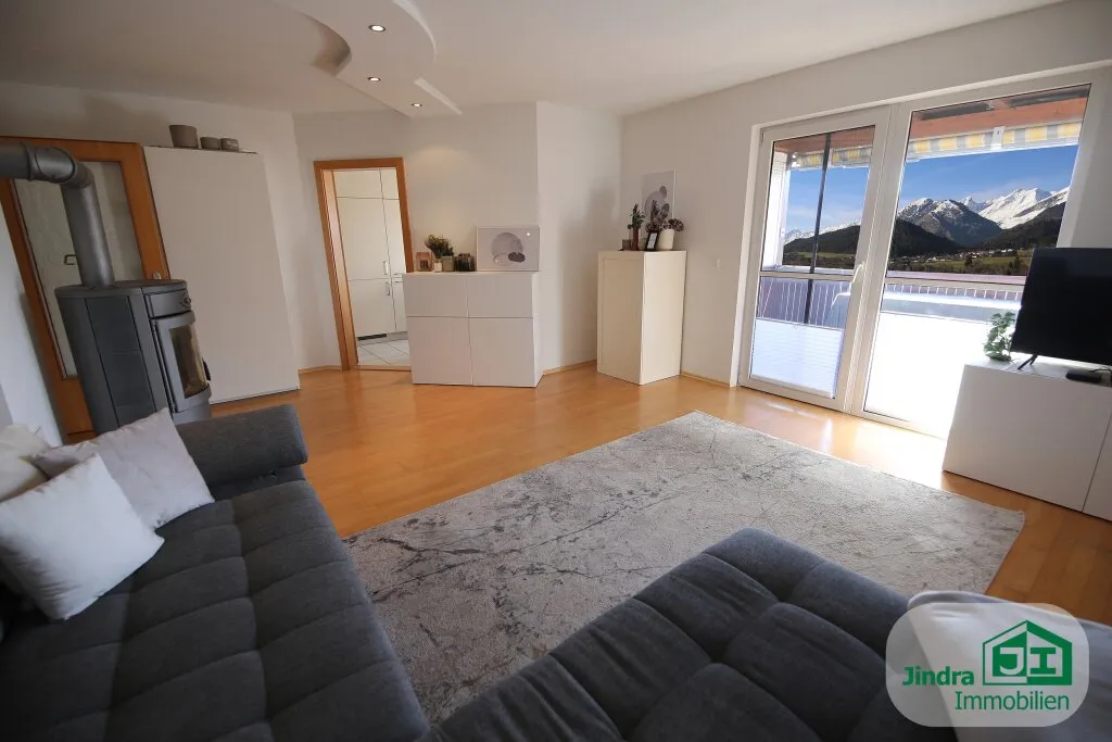 Traumhafte 4-Zimmer-Wohnung in Wattens: Terrasse, Garage und viel Platz , neuer Preis EUR 519.000.- ! - Ansicht 3