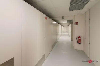 Immobilie mieten in Bruck-Mürzzuschlag – 325 m², € 22 – Bild 1 von 6
