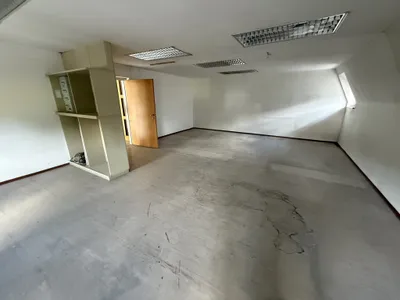Gewerbeimmobilie mieten in Kirchdorf an der Krems – 243 m², € 1.920 – Bild 2 von 7
