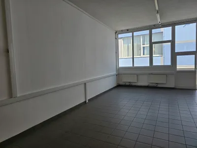7-Zimmer-Gewerbeimmobilie mieten in Wiener Neustadt – 650 m² – Bild 18 von 28