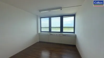 18-Zimmer-Gewerbeimmobilie mieten in Wien – 647 m², € 9.724 – Bild 14 von 19