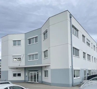 3-Zimmer-Gewerbeimmobilie mieten in Baden – 72 m², € 1.023 – Bild 1 von 6
