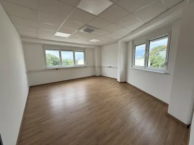 3-Zimmer-Gewerbeimmobilie mieten in Baden – 72 m², € 1.023 – Bild 5 von 6