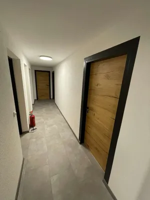 1-Zimmer-Gewerbeimmobilie mieten in Wels-Land – 18 m², € 14 – Bild 7 von 17