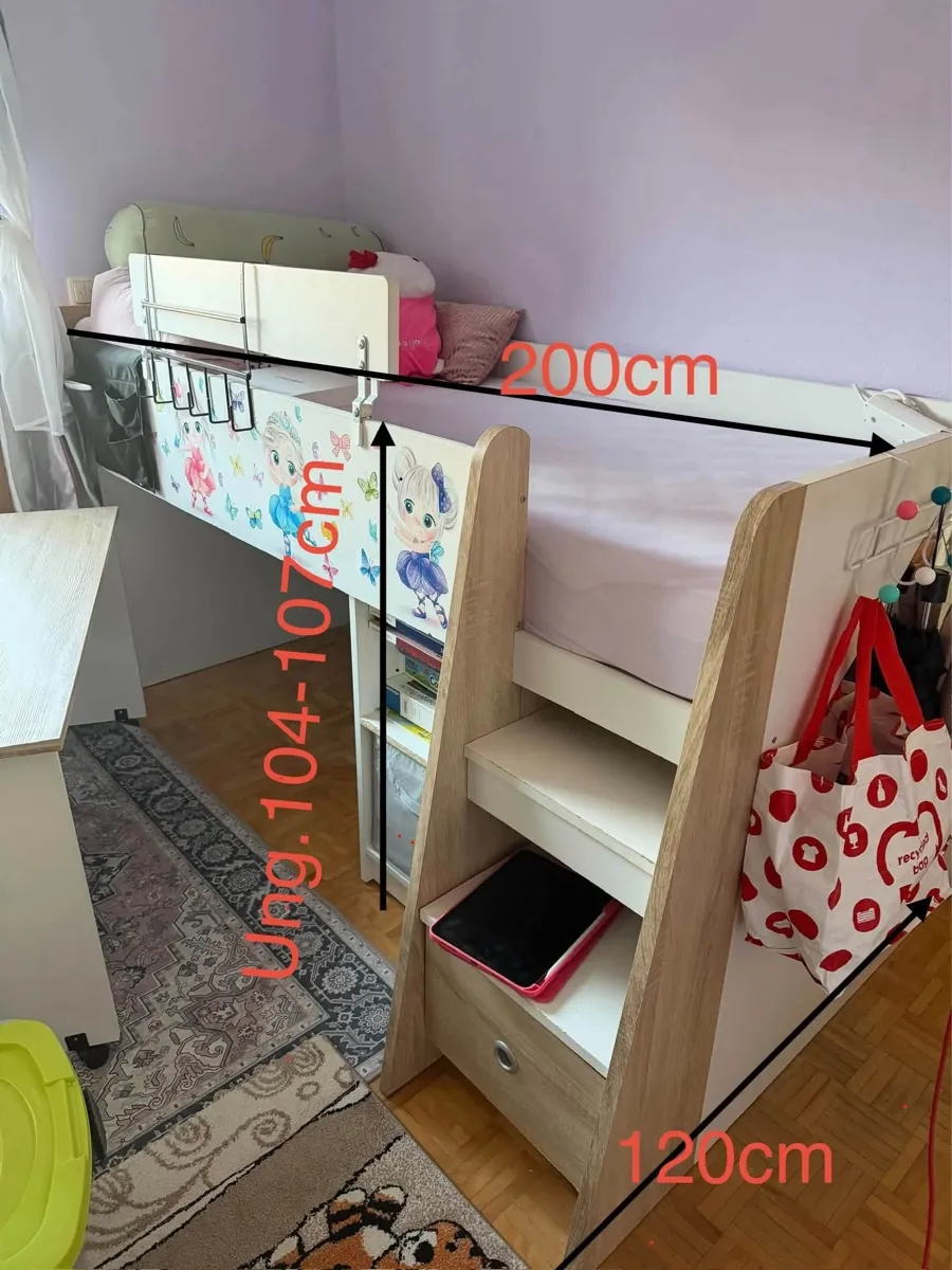 Hochbetten / Stockbetten - Kinderbetten / Matratzen (Zustand: Gebraucht)