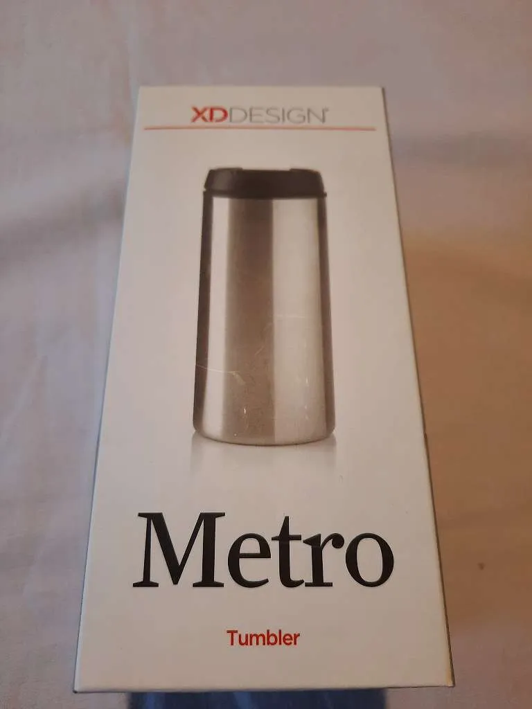 ALU TRINKBECHER/ ALU KAFFEEBECHER/ WIEDERVERSCHLIESSBARER KAFFEEBECHER/ DESIGNER KAFFEEBECHER WIEDERVERSCHLIESSBAR UND AUSLAUFSICHER/ WERBEGESCHENK/ THERMOSBECHER/ AUSLAUFSICHERER KAFFEEBECHER/ METRO BECHER