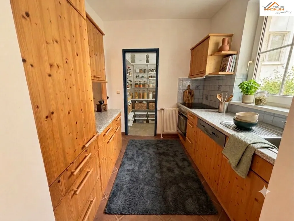 3-Zimmer-Wohnung in Neunkirchen | Südwestbalkon, Tiefgarage & zentrale Lage - Ansicht 2