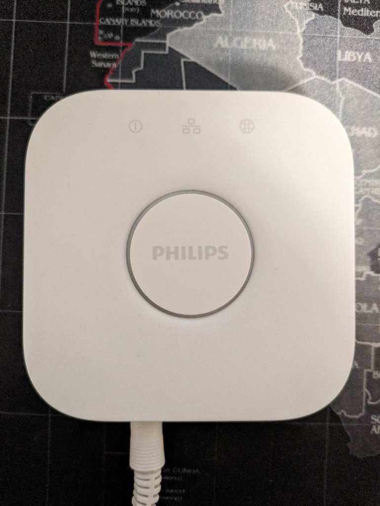 Philips Hue Bridge V2.1, WiFi, Zigbee, € 25,- (2540 Bad Vöslau) - willhaben