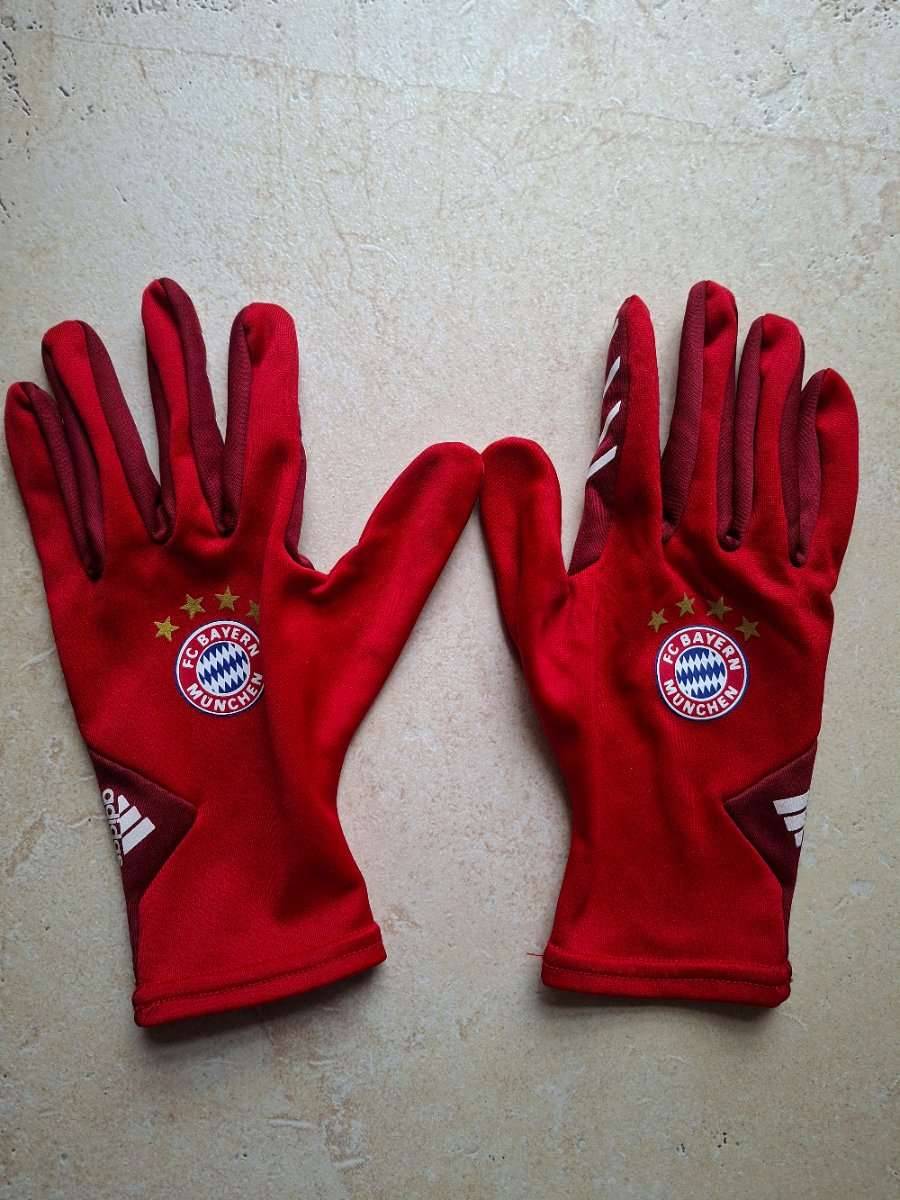FC Bayern Handschuhe,  17,- (8055 Graz) - willhaben