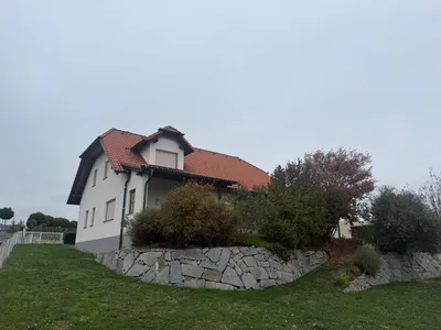 Haus kaufen in Urfahr-Umgebung – 160 m², € 550.000 – Bild 1 von 18