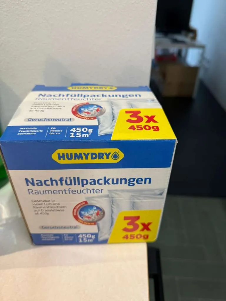 Humydry Raumentfeuchter eine Nachfüllpackung 450g, € 3,- (1040 Wien)