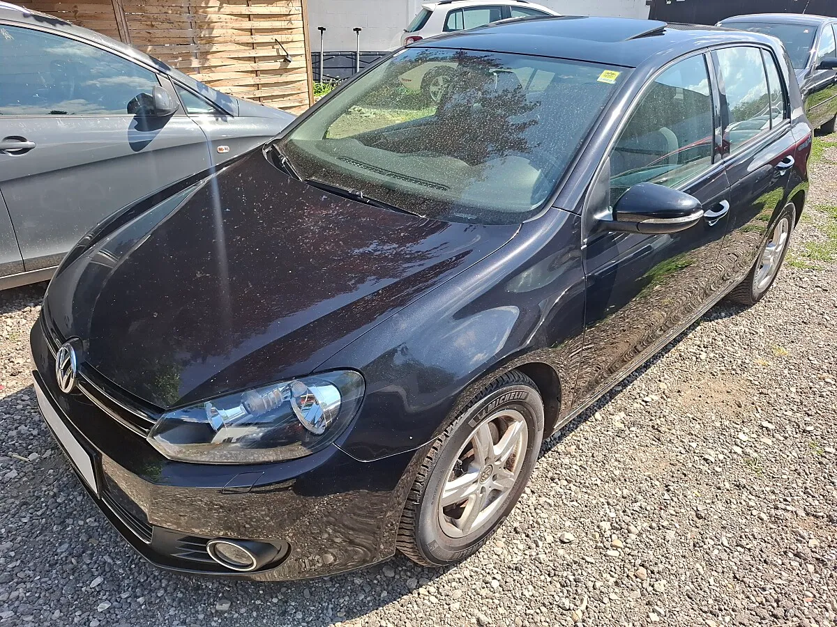 VW Golf