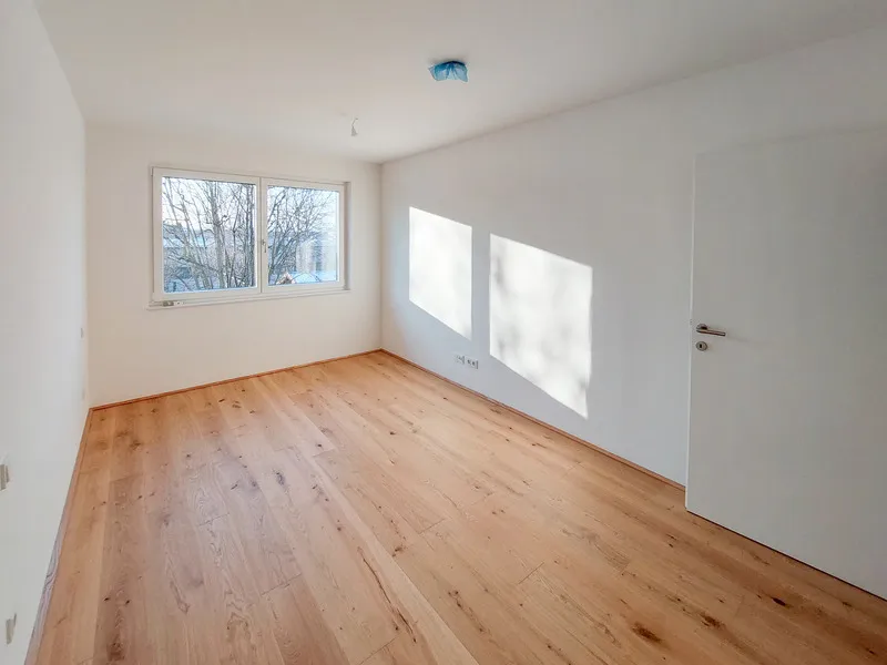 Mehr als nur "2 Zimmer, Küche, Bad". 2-Zimmer Wohnung mit West-Balkon für beste Aussichten - Ansicht 2