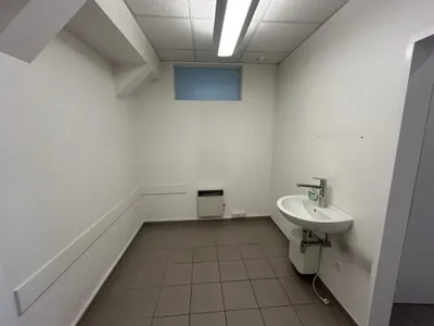 3-Zimmer-Gewerbeimmobilie mieten in Wien – 79 m², € 1.450 – Bild 10 von 13