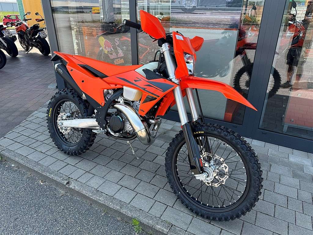 KTM 300 EXC Modell 2025 lagernd & sofort verfügbar Enduro