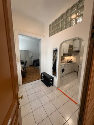 1-Zimmer-Wohnung mieten in Wien – 37 m², € 250 – Bild 3 von 8