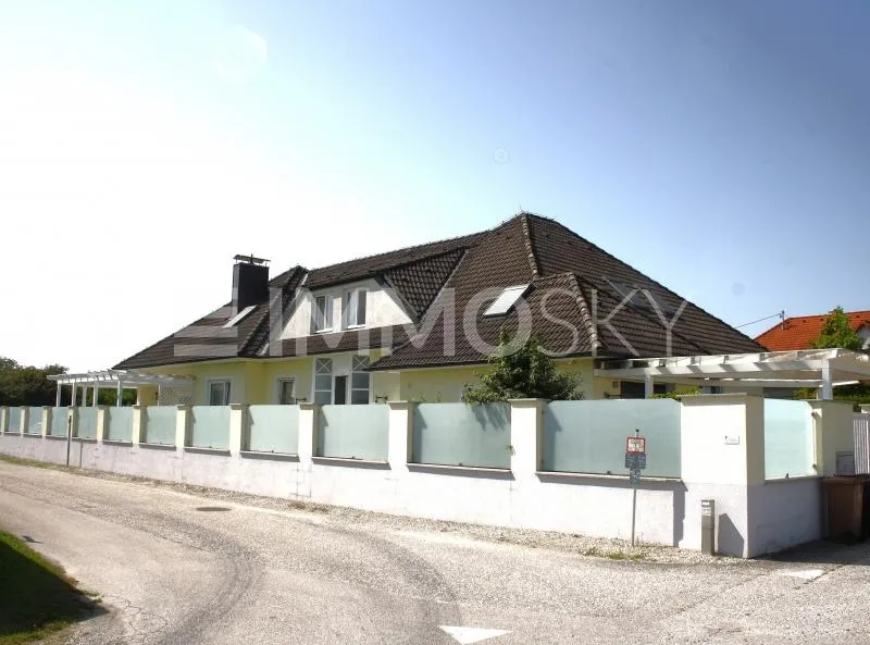 Repräsentative Landvilla auf Großgrund - TOPLAGE - Widok 2