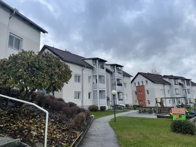 3-Zimmer-Wohnung mieten in Gmunden – 82,69 m², € 970