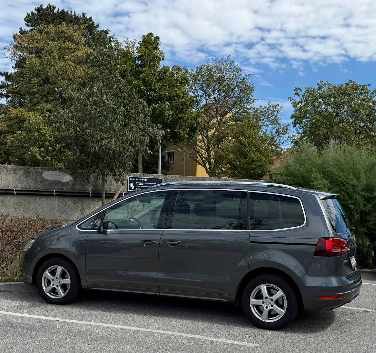 VW Sharan
