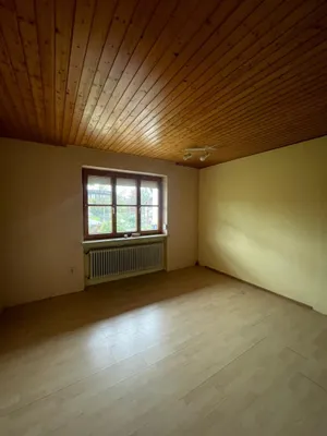 8-Zimmer-Immobilie kaufen in Braunau am Inn – 200,34 m², € 189.000 – Bild 11 von 16