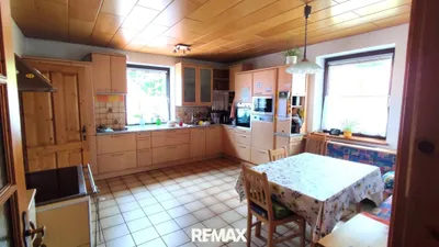 5-Zimmer-Haus kaufen in Hollabrunn – 192 m², € 299.000 – Bild 5 von 25