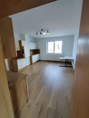 2-Zimmer-Wohnung mieten in Horn – 100 m², € 810 – Bild 4 von 17
