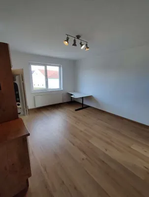 2-Zimmer-Wohnung mieten in Horn – 100 m², € 810 – Bild 10 von 17