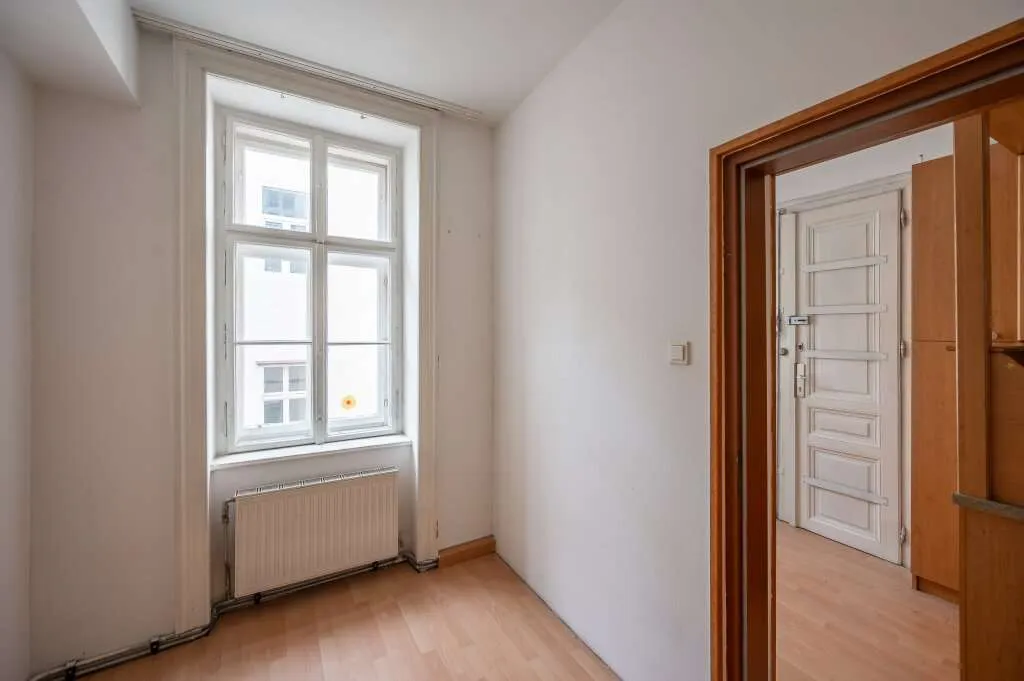 ++NEU++ sanierungsbedürftige 2-Zimmer-Wohnung in sehr guter Lage - Ansicht 3