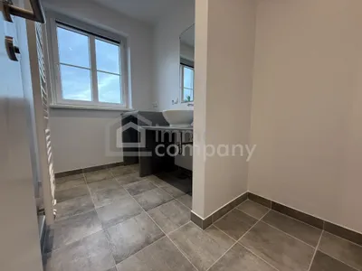 Gewerbeimmobilie kaufen in Wiener Neustadt – 340 m², € 849.000 – Bild 3 von 10