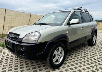 Hyundai Tucson 2,7 V6 Style 4WD Aut.