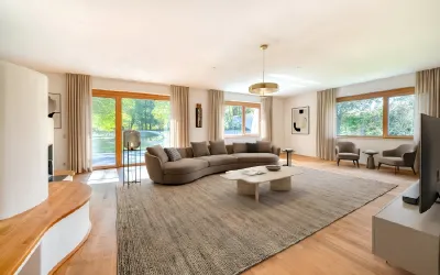7-Zimmer-Immobilie kaufen in Salzburg Stadt – 335 m², € 2.800.000 – Bild 2 von 7