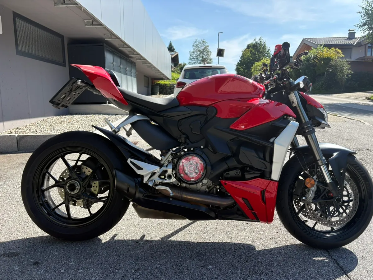 Ducati Streetfighter