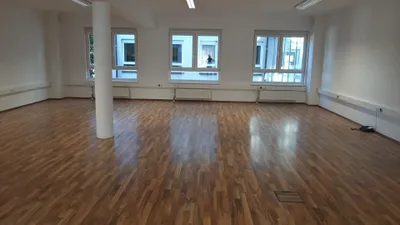4-Zimmer-Gewerbeimmobilie mieten in Wien – 149 m², € 3.200 – Bild 2 von 11