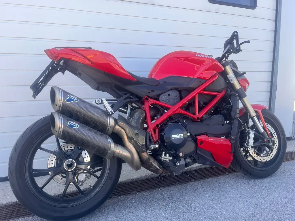 Ducati Streetfighter