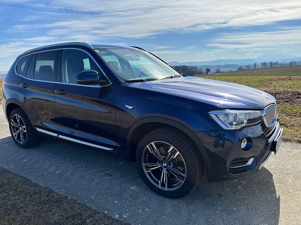 BMW X3 xDrive 28i F25 N20 SUV / Geländewagen