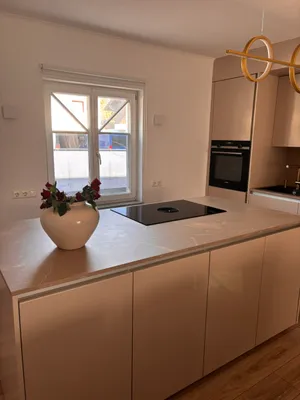 4-Zimmer-Wohnung mieten in Gmunden – 105 m², € 1.200 – Bild 2 von 14